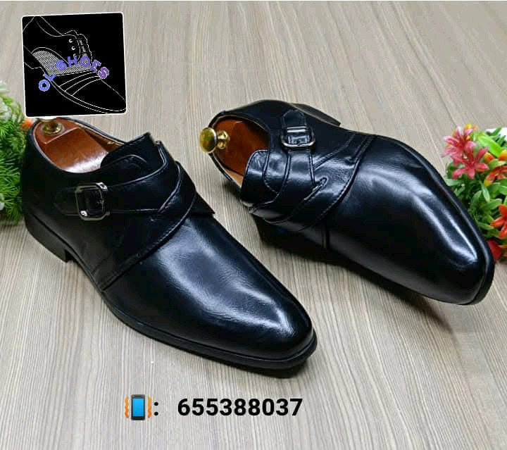 CHAUSSURE cuire