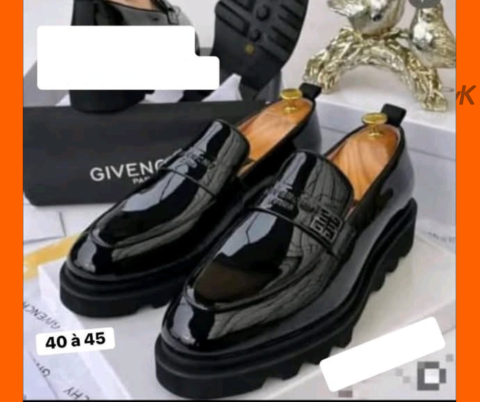 chaussure en  cuire