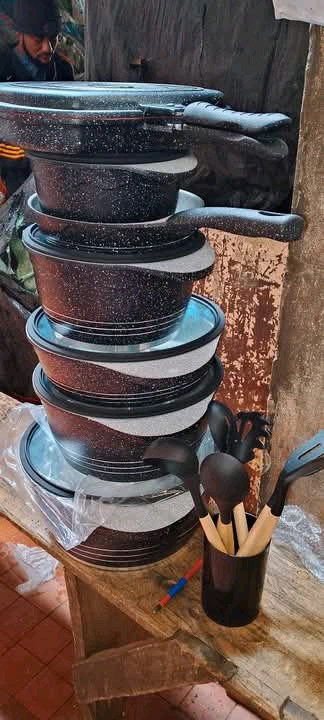 aluminum pot
